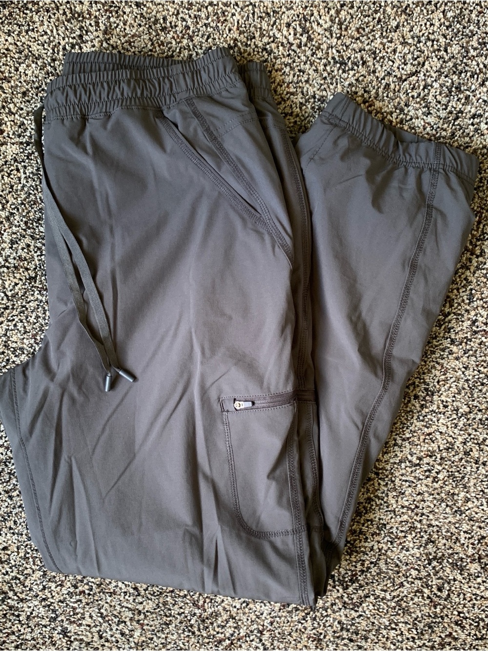 Eddie Bauer grey cargo plaid fleece lined pants Size 14